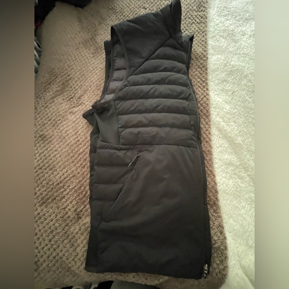 Men’s XL Lululemon Vest BNWT - Picture 8 of 14